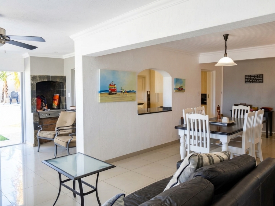 3 Bedroom Property for Sale in Kosmos North West